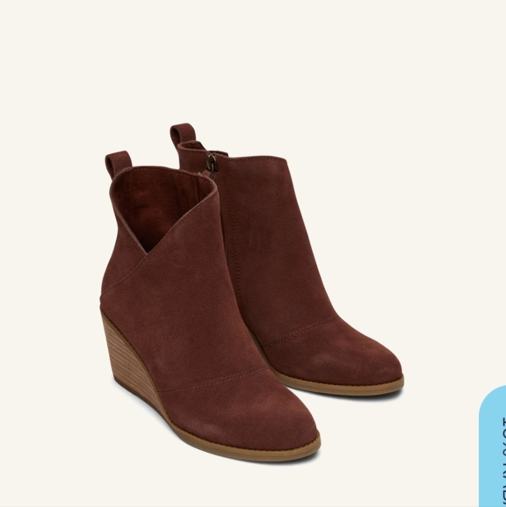 Tom's Sutton Chestnut Brown Wedge Boots NWT‎ Outdoor Cold Weather Elevated Basic
